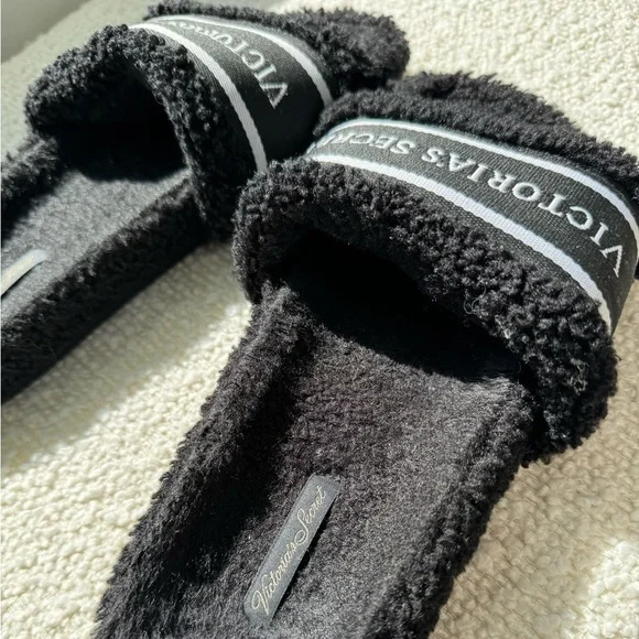 Slippers Victoria Secrets in perfect condition - Picture 3 of 8